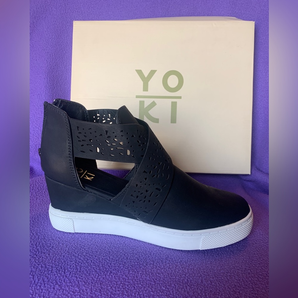 YoKo wedge Sandle